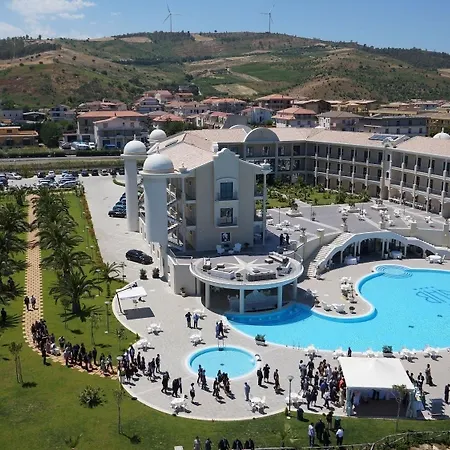 Grand Balestrieri Hotel
