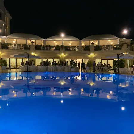 Grand Balestrieri Szálloda 4*