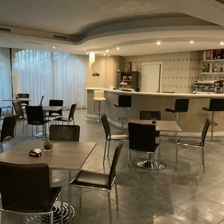 Szálloda Grand Balestrieri 4*