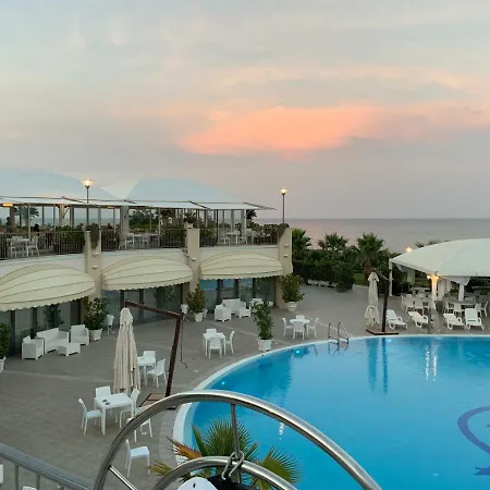 Grand Balestrieri Hotel