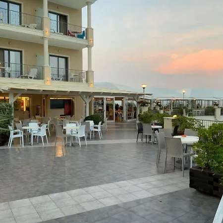 Hotel Grand Balestrieri 4*