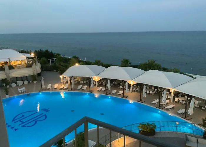 Otel Grand Balestrieri