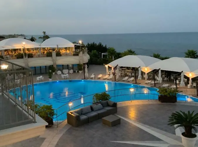 Grand Balestrieri Otel